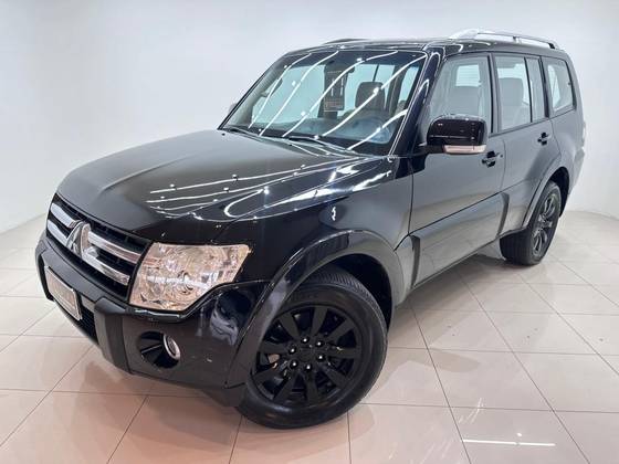 MITSUBISHI PAJERO FULL 3.2 HPE 4X4 16V DIESEL 4P AUTOMÁTICO